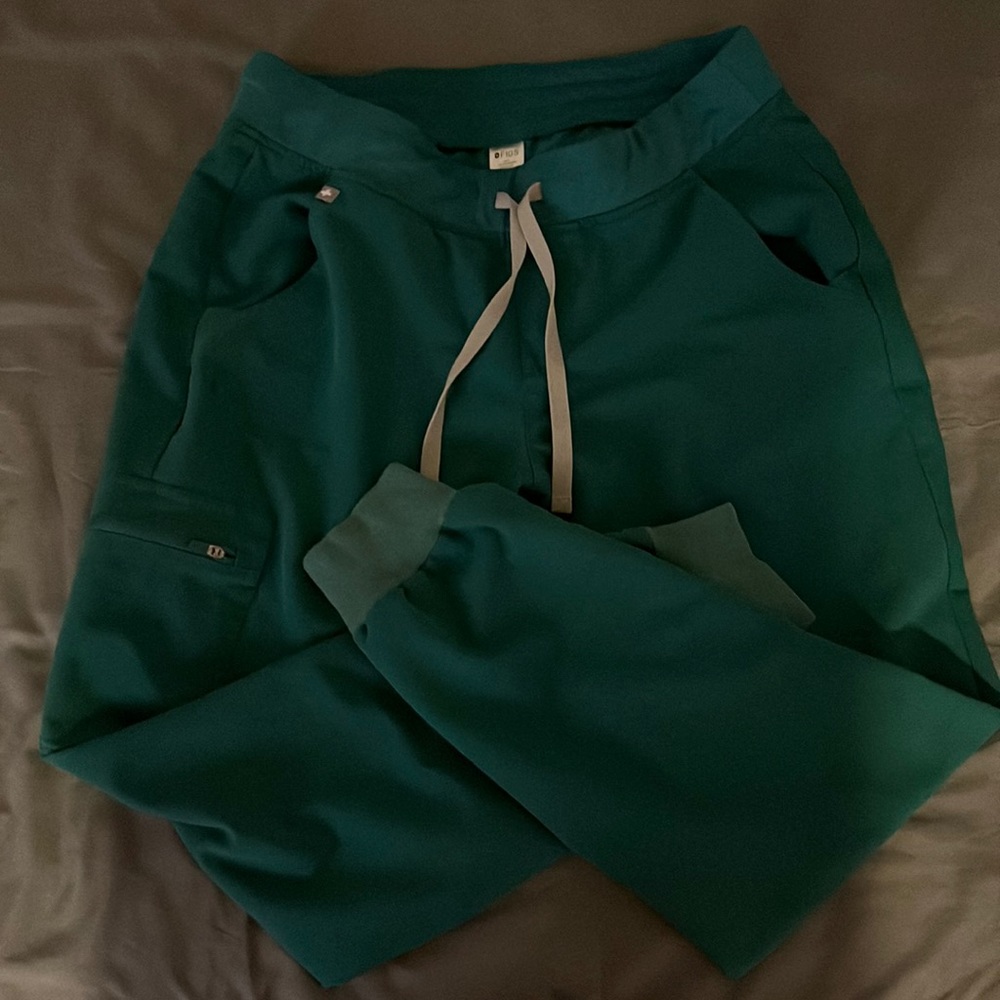 FIG Zamora Jogger